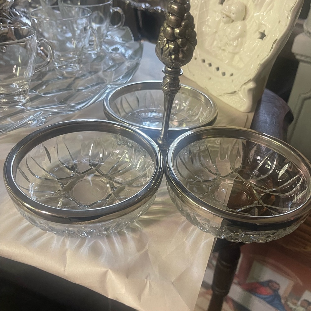 Silver Plated Vintage Grape Handle Tray Nut Dish, 3 section